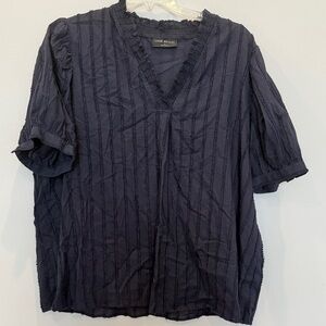 Lane Bryant Navy Blue Dobby Clip Dot Ruffle V-Neck Shirt Short Sleeve Sz 20 AZ